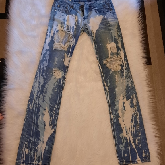 Distressed Machine Splatter Painted Jeans - Picture 13 of 16
